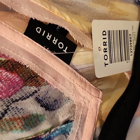 Lot Of 3 Torrid And Spense 3X - Picture 3 of 14